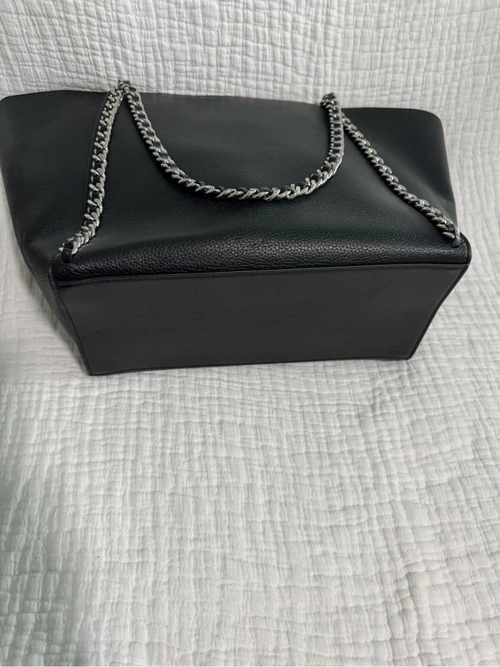 Black Chain-Accent Westley Tote Bag by Michael Kors - Picture 5 of 6